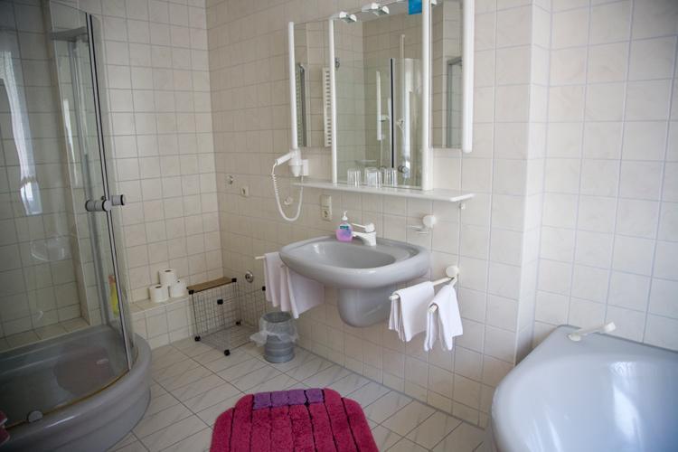 Gasthaus Merkel Hotel Bad Berneck im Fichtelgebirge Oda fotoğraf
